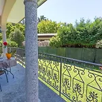 Apartment La Petite Dame - Maggiore - 100 M From The *