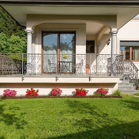 Apartment La Petite Dame - Maggiore - 100 M From The Verbania