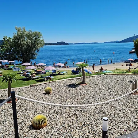 La Petite Dame - Maggiore - 100 M From The Lejlighed