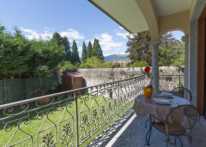 아파트 La Petite Dame - Maggiore - 100 M From The